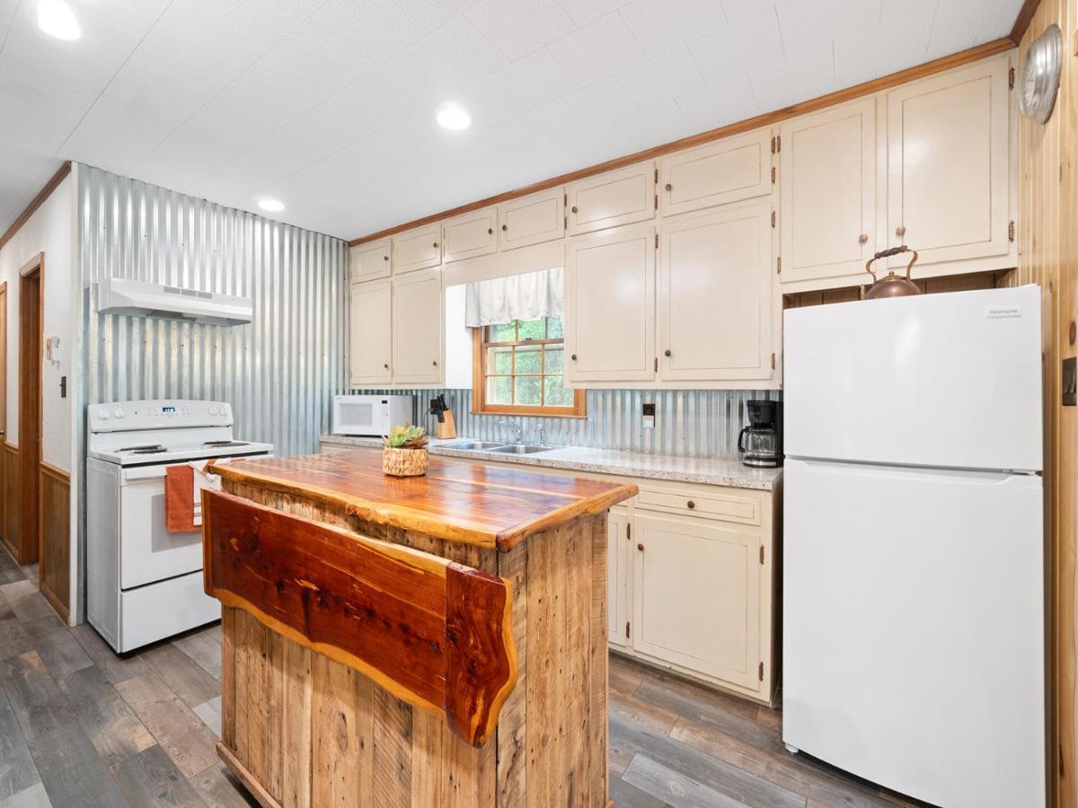 Gingercake Mtn Cottage At Linville Gorge - Wood Burning Fireplace Linville Falls Экстерьер фото