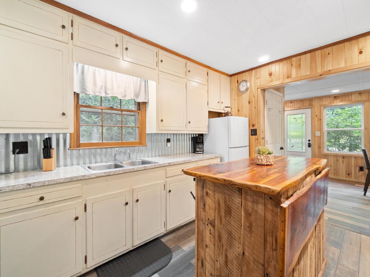 Gingercake Mtn Cottage At Linville Gorge - Wood Burning Fireplace Linville Falls Экстерьер фото