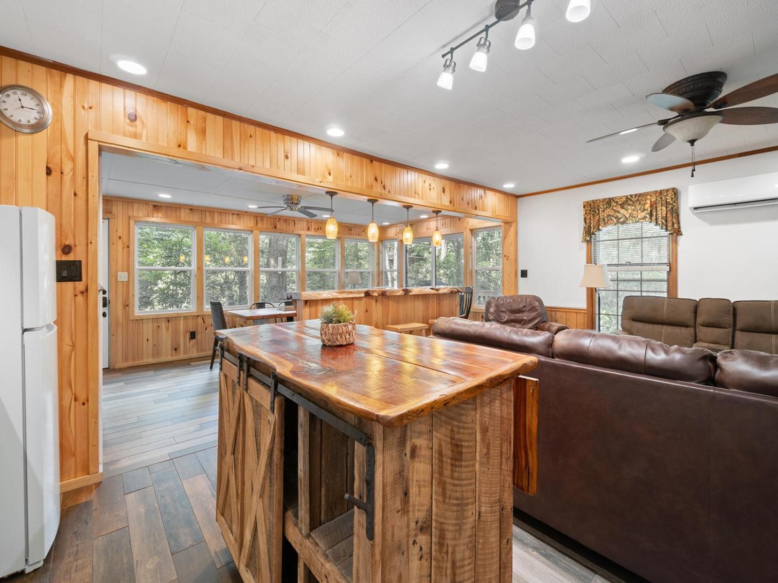 Gingercake Mtn Cottage At Linville Gorge - Wood Burning Fireplace Linville Falls Экстерьер фото
